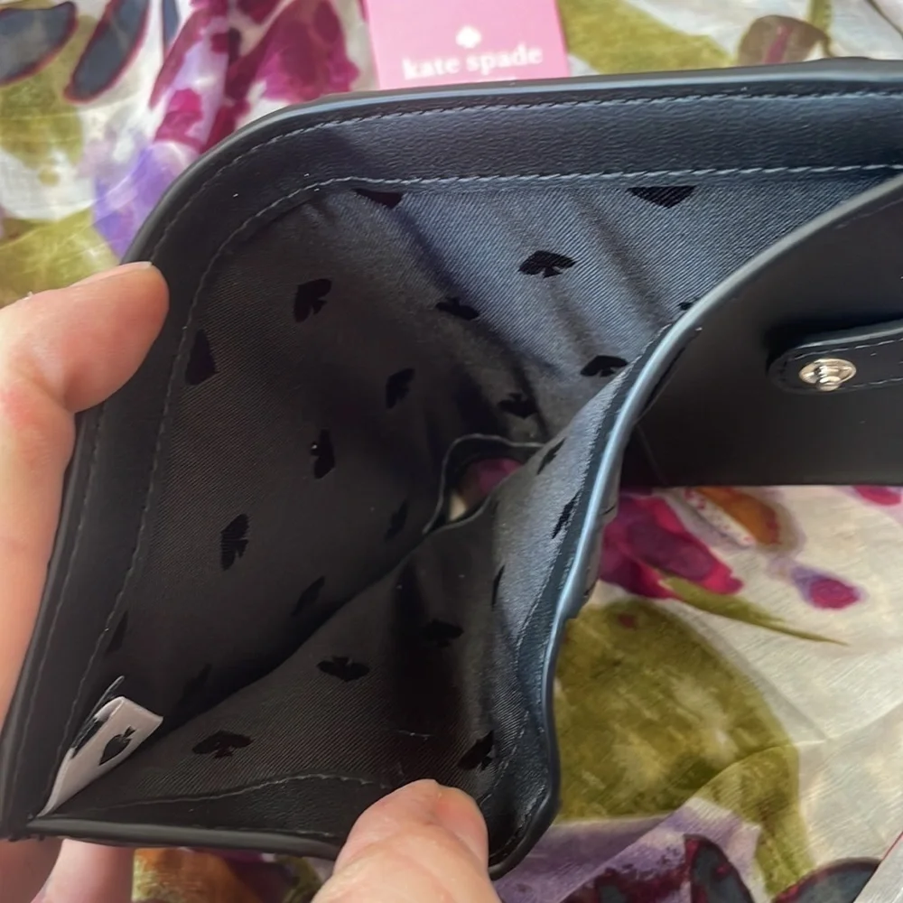 Brand New Kate Spade Genuine Saffiano Leather Black L-Zip Bifold Cameron Wallet